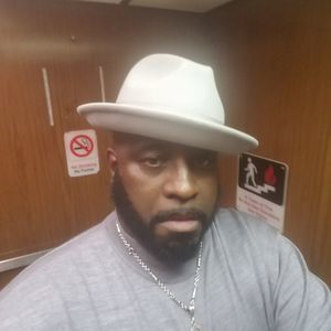 Meet your Posher, Kenneth